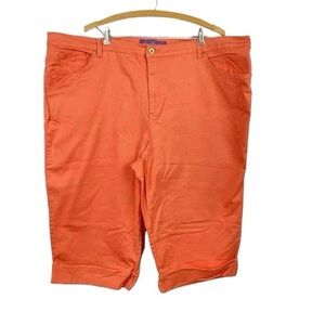 Gloria Vanderbilt Women’s Amanda Capris Size 18W